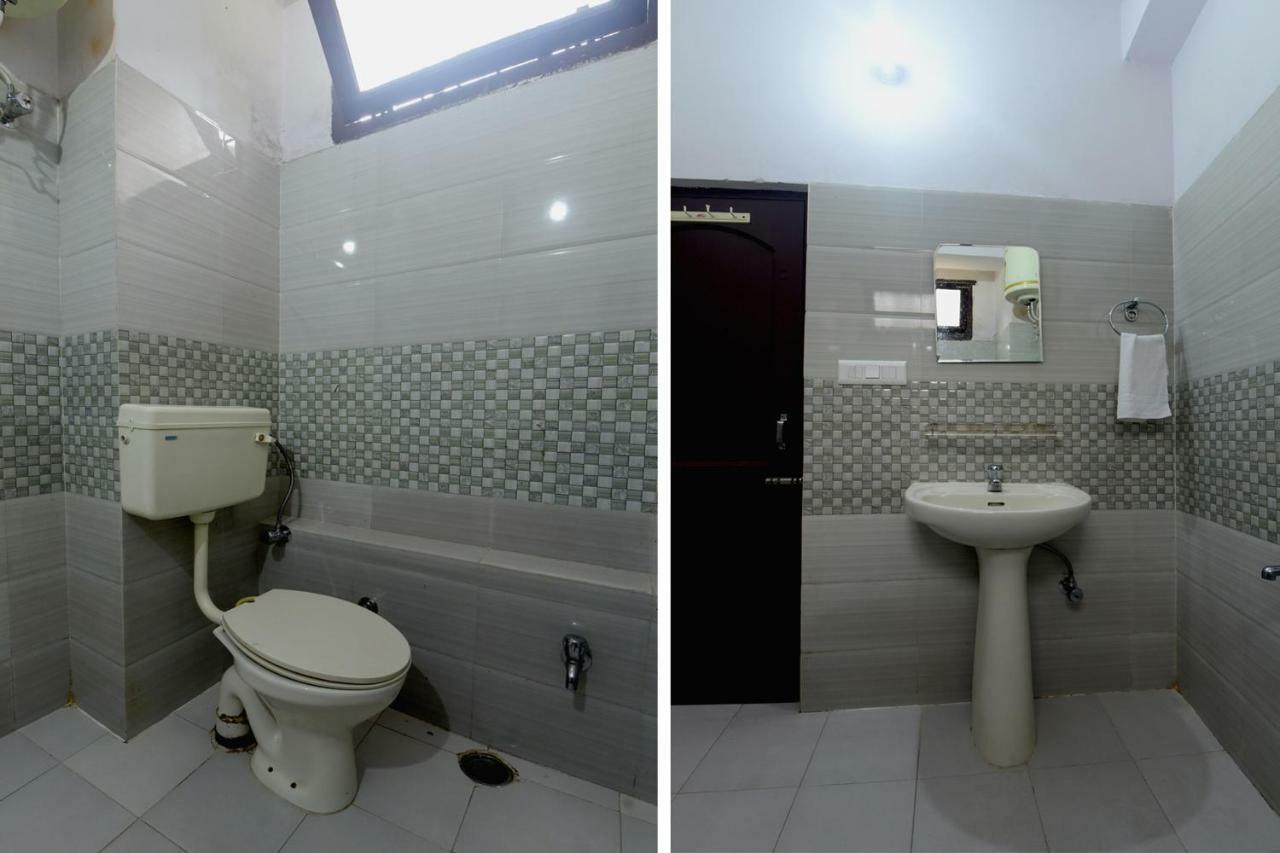 Oyo 28027 Hotel Dhruv Mandi Esterno foto